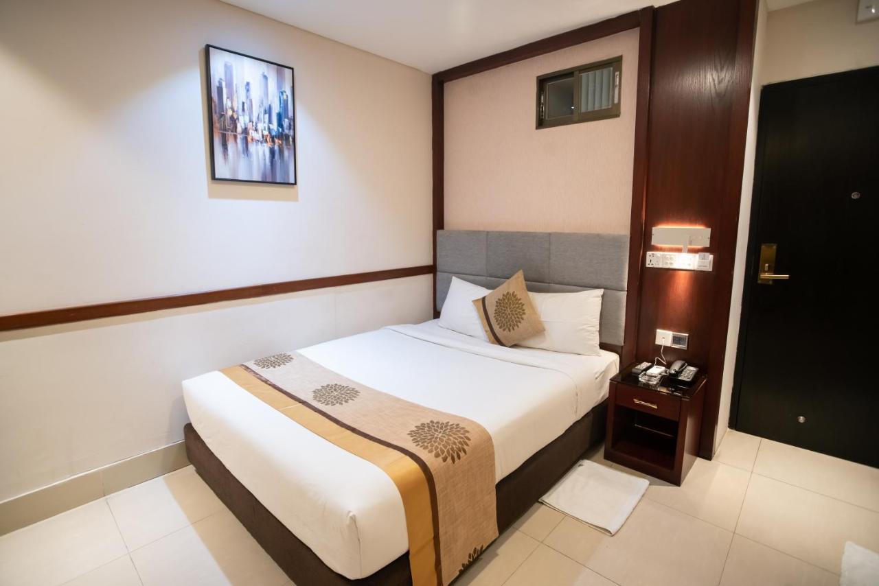 Jatra Hotel Grand Royal ธากา ภายนอก รูปภาพ